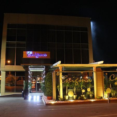 Enigma Pension Тыргу-Жиу Экстерьер фото